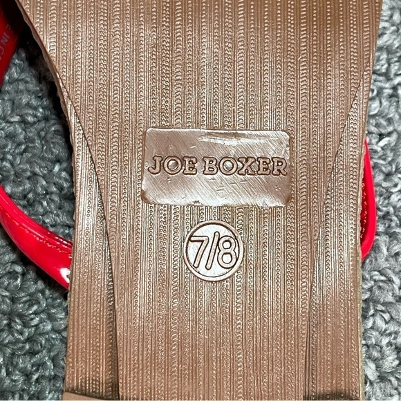 Joe Boxer Sandals Flip Flops Red Womens Size 7/8 New - Picture 5 of 9